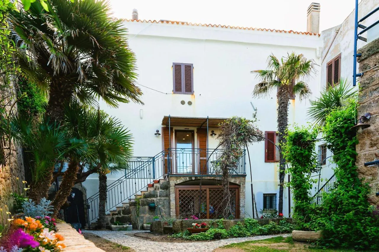 Villa La Terrazza sui Bastioni Alghero Italia